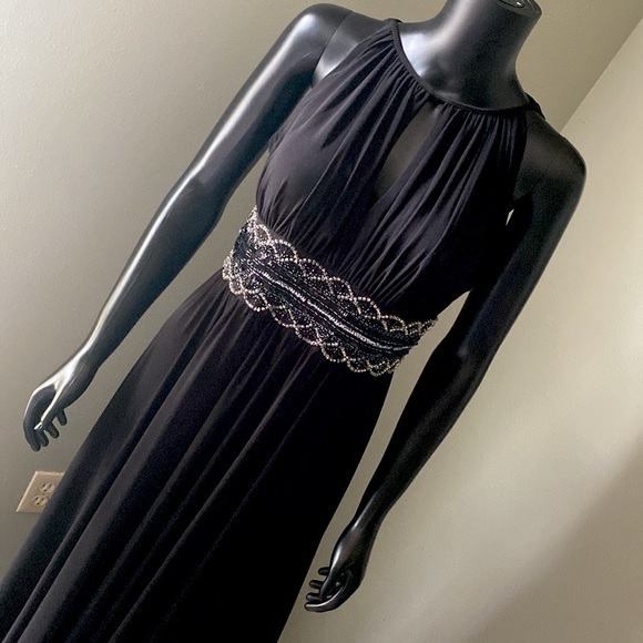 R&M Richards Black Sleeveless Halter Gown Dress - Picture 2 of 11